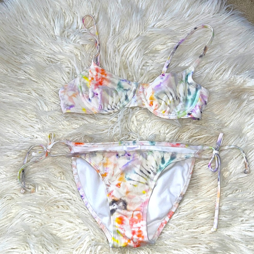 Xhilaration target tie dye bikini M